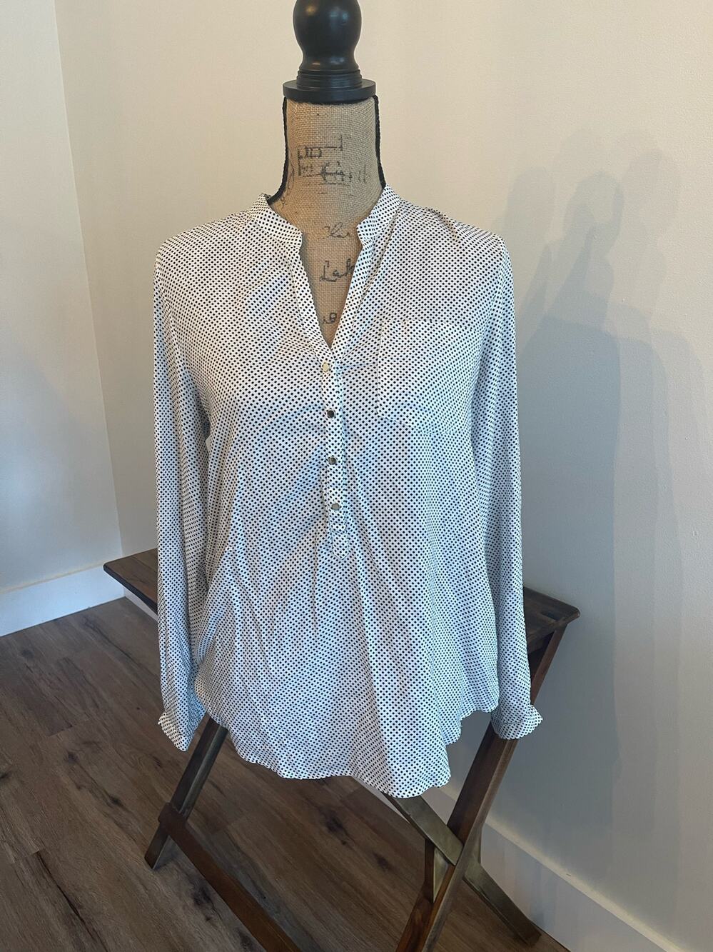 Cynthia Rowley Long Sleeve Black and White Blouse Size Small